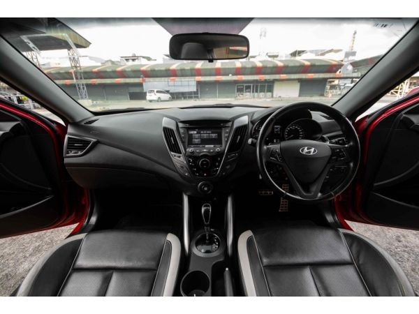 2016 Hyundai Veloster 1.6 Sport รถบ้านแท้ รูปที่ 5
